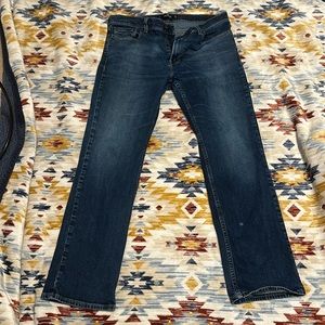 Hollister 34x32 Classic straight